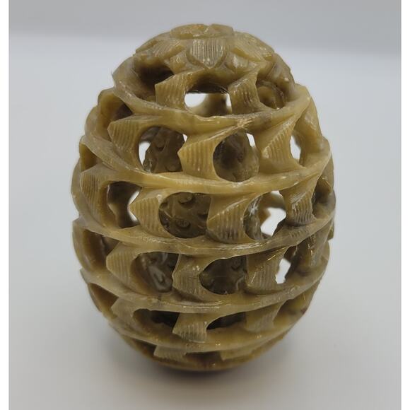 Hand-Carved Egg Natural Soap Stone 3" Owl Figurine Inside Polished Made in India - Picture 2 of 12